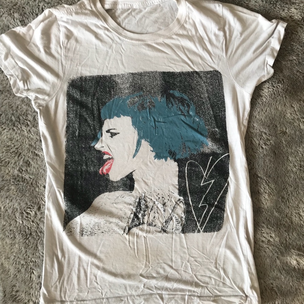 Paramore tee